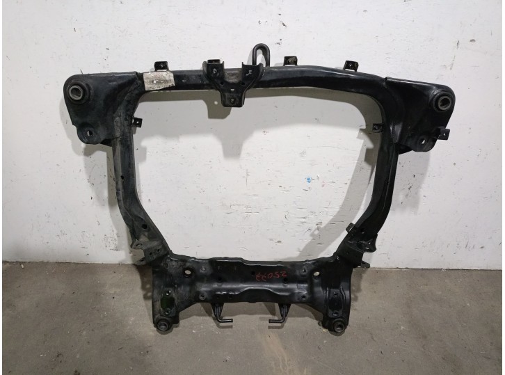 Recambio de puente delantero para kia carens iii monospace (un) 2.0 crdi 115 referencia OEM IAM 624051D200 624051D200 