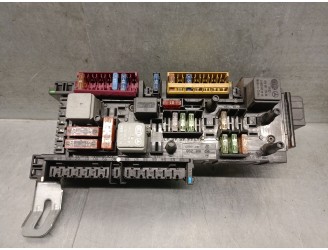 Recambio de caja reles / fusibles para mercedes-benz clase e (w212) e 200 cdi / bluetec (212.005, 212.006) referencia OEM IAM 16