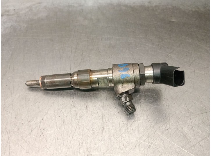 Recambio de inyector para peugeot 5008 (0u_, 0e_) 1.6 hdi referencia OEM IAM 9802448680 50274V05