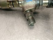 Recambio de inyector para peugeot 5008 (0u_, 0e_) 1.6 hdi referencia OEM IAM 9802448680 50274V05