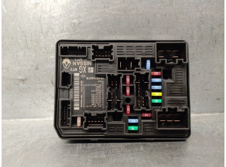 Recambio de caja reles / fusibles para dacia bigster djf/sg2/mh6xb16m500b referencia OEM IAM 284B74207R 