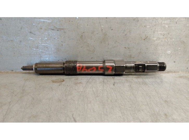 Recambio de inyector para ford mondeo iii sedán (b4y) 2.0 tdci referencia OEM IAM 3S7Q9K546BB EJDR00501Z DELPHI