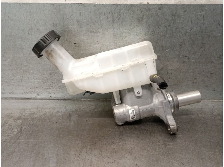 Recambio de bomba freno para dacia bigster djf/sg2/mh6xb16m500b referencia OEM IAM 460918660R 