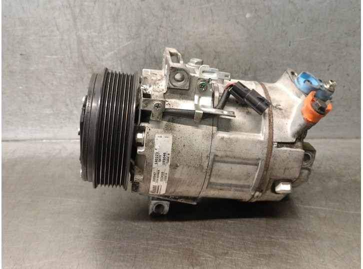 Recambio de compresor aire acondicionado para renault master iii furgon ma / fm9t / myb23061a3t0 2.3 diesel referencia OEM IAM 8