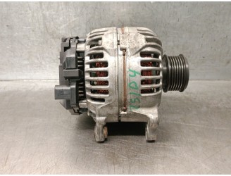 Recambio de alternador para seat leon (1p1) 2.0 tdi 16v referencia OEM IAM 06F903023F 06F903023F 