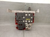 Recambio de caja reles / fusibles para renault master iii furgon ma / fm9t / myb23061a3t0 2.3 diesel referencia OEM IAM 24136288
