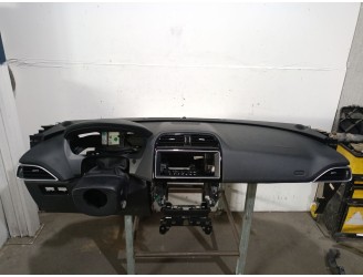 Recambio de salpicadero para jaguar f-pace (x761) 2.0 td4 awd referencia OEM IAM T4A3719PVJ T4A3719PVJ 