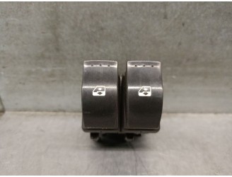 Recambio de mando elevalunas delantero izquierdo para renault master iii furgon ma / fm9t / myb23061a3t0 2.3 diesel referencia O