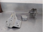 Recambio de soporte aleta delantera derecha para dacia bigster djf/sg2/mh6xb16m500b referencia OEM IAM 638E89657R 
