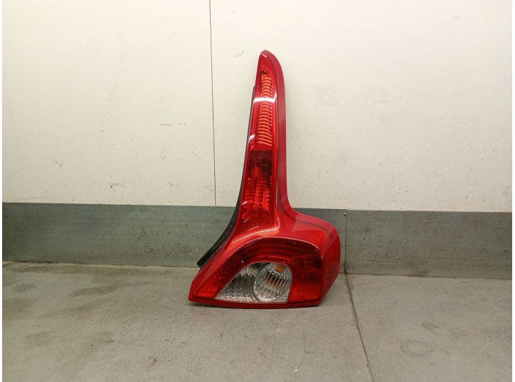 Recambio de piloto trasero derecho para volvo c30 (533) 2.4 i referencia OEM IAM 31213914 31213918 