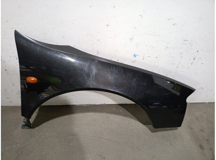 Recambio de aleta delantera derecha para chrysler 300m (lr) 2.7 v6 24v referencia OEM IAM 5003066AC 5003066AC 