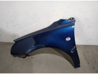 Recambio de aleta delantera izquierda para toyota avensis station wagon (_t25_) 2.4 (azt251_) referencia OEM IAM 5381205020 5381