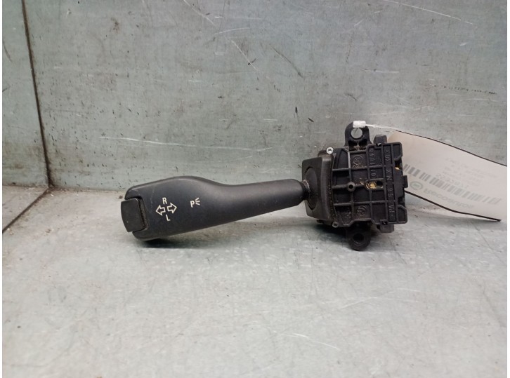 Recambio de mando luces para bmw x3 (e83) 2.0 sd referencia OEM IAM 363668 61318363668 01104010