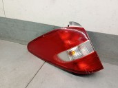 Recambio de piloto trasero izquierdo para ssangyong rodius i 2.7 xdi referencia OEM IAM 8360121 