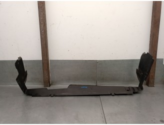 Recambio de calandra delantera de radiador para land rover range rover evoque (l538) 2.0 d 4x4 referencia OEM IAM GJ328327AB LR0