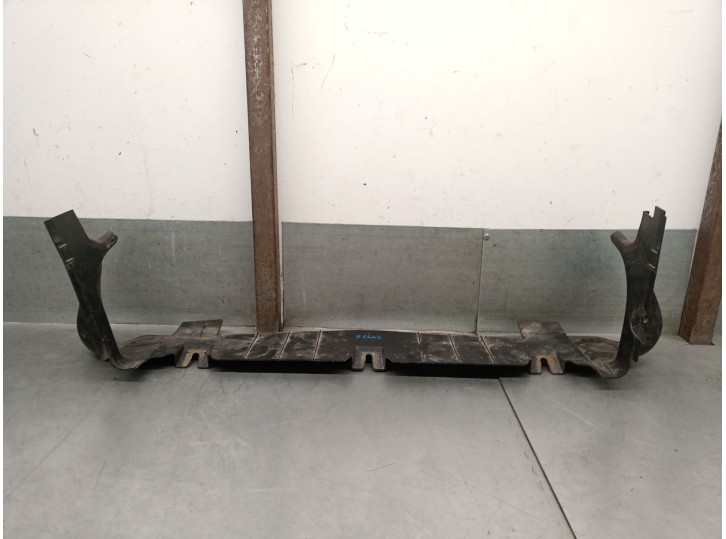 Recambio de calandra delantera de radiador para land rover range rover evoque (l538) 2.0 d 4x4 referencia OEM IAM GJ328A095AB LR