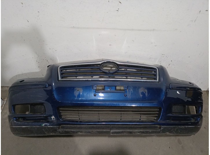 Recambio de paragolpes delantero para toyota avensis station wagon (_t25_) 2.4 (azt251_) referencia OEM IAM 5211905907 521190590