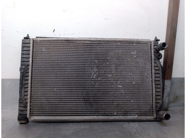 Recambio de radiador agua para volkswagen passat b5.5 (3b3) 1.9 tdi referencia OEM IAM 8D0121251P 8D0121251P 