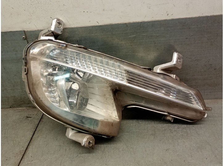 Recambio de faro antiniebla derecho para peugeot 508 i (8d_) 2.0 hdi referencia OEM IAM 9670476180 6206W2 
