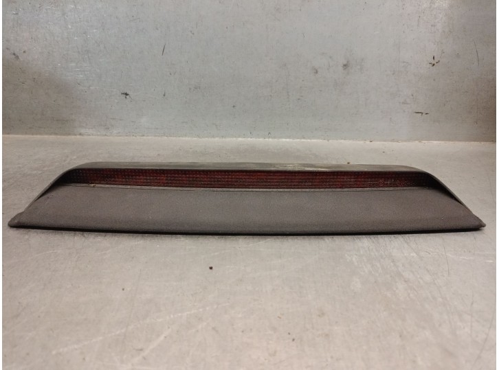 Recambio de luz central de freno para volkswagen passat b5.5 (3b3) 1.9 tdi referencia OEM IAM 1J5945121D 1J5945121D 