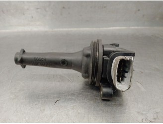 Recambio de bobina encendido para volvo c30 (533) 2.4 i referencia OEM IAM 30713417 30713417 0221604010