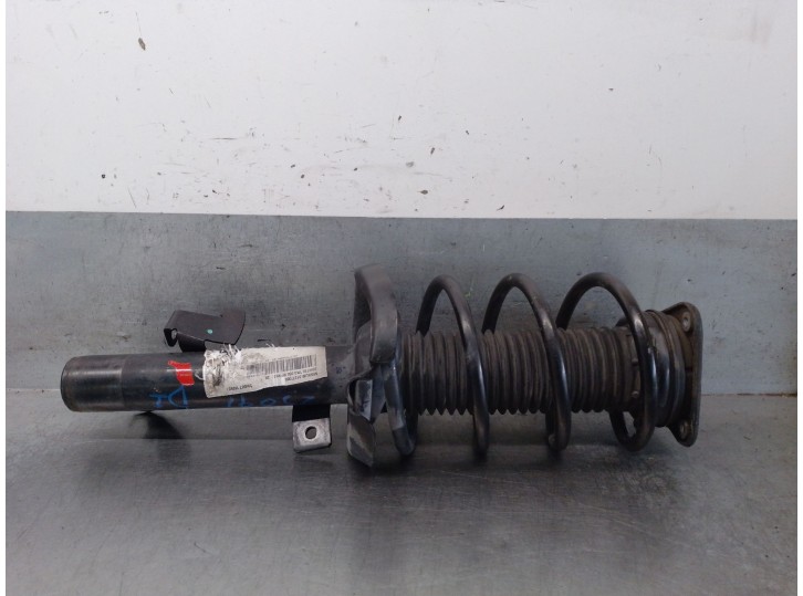 Recambio de amortiguador delantero izquierdo para volvo c30 (533) 2.4 i referencia OEM IAM 31200270 31277600 