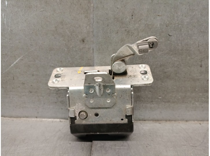 Recambio de cerradura maletero / porton para opel corsa c (x01) 1.3 cdti (f08, f68) referencia OEM IAM 90534769 133080 