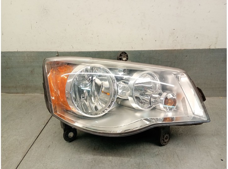 Recambio de faro derecho para chrysler grand voyager v (rt) 2.8 crd referencia OEM IAM 05113340AG 5113340AD 