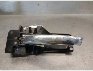 Recambio de maneta interior delantera izquierda para chrysler grand voyager v (rt) 2.8 crd referencia OEM IAM 05020799AC 5020799