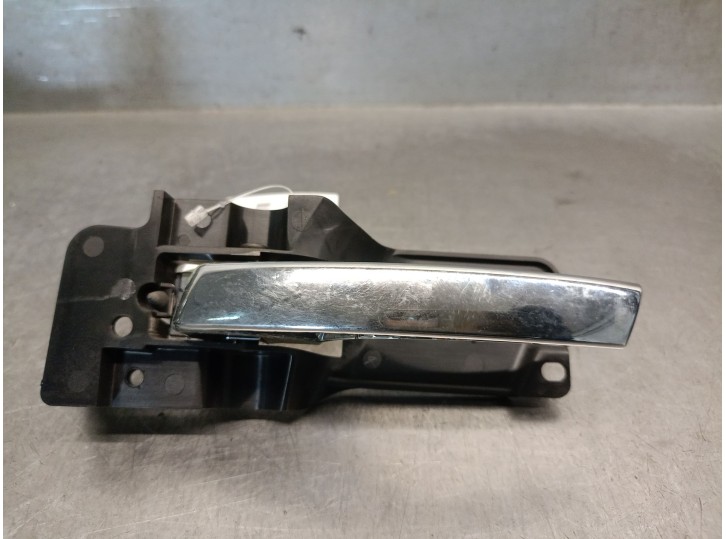 Recambio de maneta interior delantera izquierda para chrysler grand voyager v (rt) 2.8 crd referencia OEM IAM 05020799AC 5020799