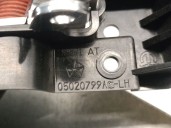 Recambio de maneta interior delantera izquierda para chrysler grand voyager v (rt) 2.8 crd referencia OEM IAM 05020799AC 5020799