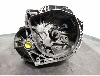 Recambio de caja cambios para peugeot 508 i (8d_) 1.6 hdi referencia OEM IAM 20DR23 2231P2 2215792