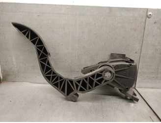 Recambio de potenciometro pedal para seat exeo st (3r5) 2.0 tdi referencia OEM IAM 8E1721523G 8E1721523G 6PV00837505