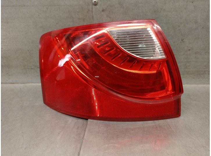 Recambio de piloto trasero izquierdo para seat exeo st (3r5) 2.0 tdi referencia OEM IAM 3R9945095A 3R9945095A 