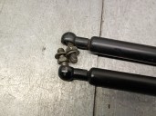 Recambio de amortiguadores maletero / porton para suzuki baleno hatchback (eg) 1.6 i 16v (sy416) referencia OEM IAM 8180061830 8