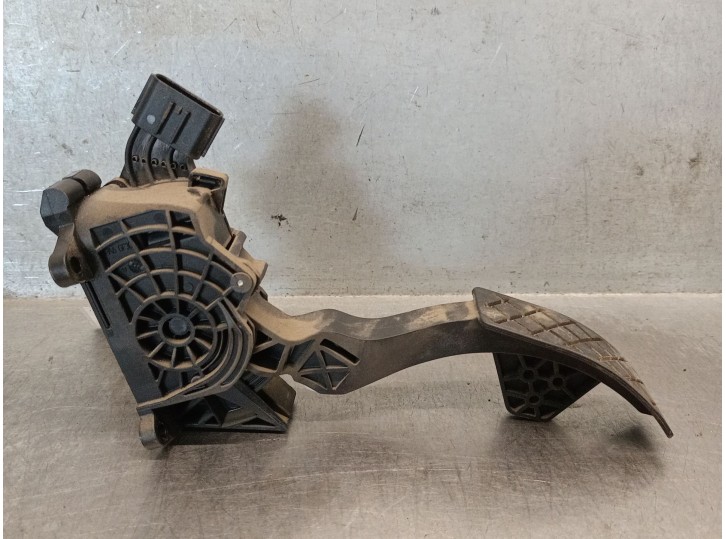 Recambio de potenciometro pedal para skoda fabia iii station wagon (nj5) 1.2 tsi referencia OEM IAM 6C1723503B 6C1723503B 