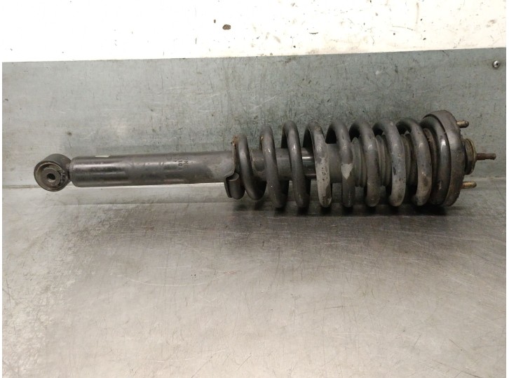 Recambio de amortiguador delantero izquierdo para ssangyong rodius i 2.7 xdi referencia OEM IAM 4431021100 4431021100 