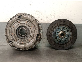 Recambio de kit embrague para ssangyong rodius i 2.7 xdi referencia OEM IAM 30A0021410 30A0021410 