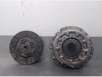Recambio de kit embrague para nissan pick up (d22) 2.5 td 4wd referencia OEM IAM 301002S400 301002S400 