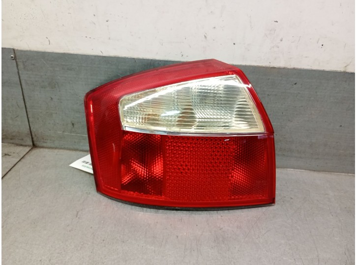 Recambio de piloto trasero izquierdo para audi a4 b6 (8e2) 1.9 tdi referencia OEM IAM 8E5945217 8E5945217 