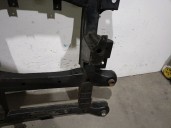 Recambio de puente delantero para ssangyong rodius i 2.7 xdi referencia OEM IAM 