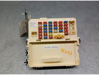 Recambio de caja reles / fusibles para hyundai sonata iv (ef) 2.0 16v referencia OEM IAM 911203D200 