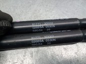 Recambio de amortiguadores maletero / porton para hyundai sonata iv (ef) 2.0 16v referencia OEM IAM 817713D002 817713D002 