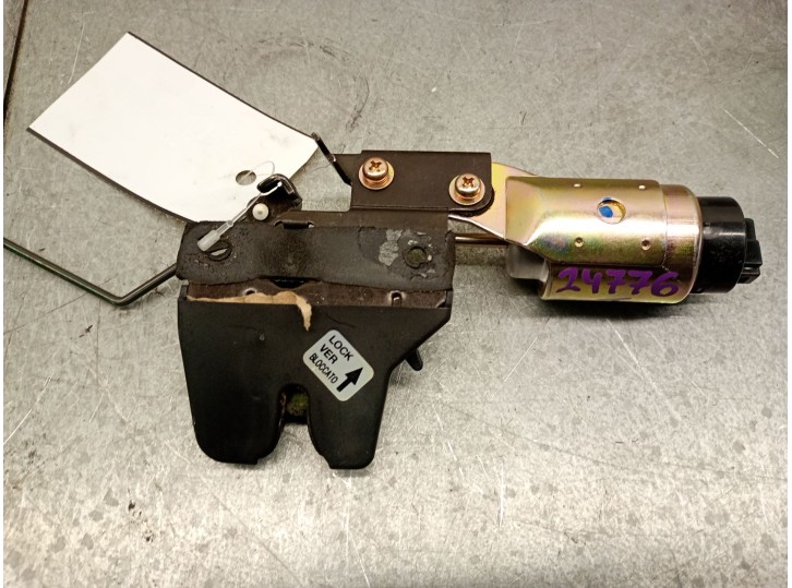 Recambio de cerradura maletero / porton para hyundai sonata iv (ef) 2.0 16v referencia OEM IAM 812303D010 812303D010 