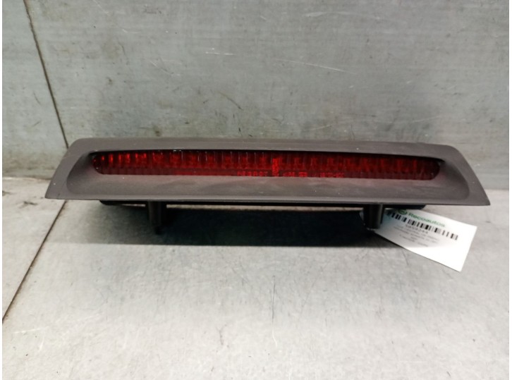 Recambio de luz central de freno para hyundai sonata iv (ef) 2.0 16v referencia OEM IAM 927503D000LK 927503D000LK 