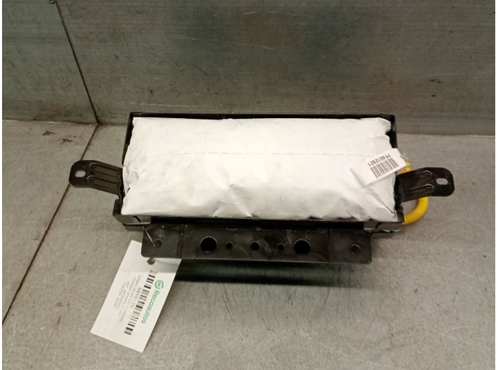 Recambio de airbag delantero derecho para hyundai sonata iv (ef) 2.0 16v referencia OEM IAM 8453038XXX 8453038000 