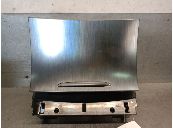 Recambio de consola central para mg mg hs (as23) 1.5 t (sas23) referencia OEM IAM 10681957 