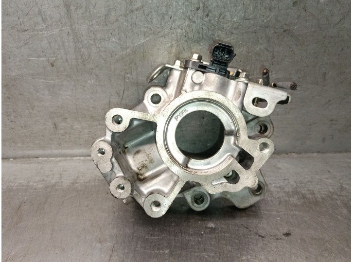 Recambio de soporte para mazda cx-5 (kf) 2.0 skyactiv-g awd referencia OEM IAM S8204PYFA 