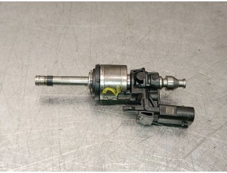 Recambio de inyector para volkswagen polo vi (aw1, bz1, ae1) 1.0 tsi referencia OEM IAM 0261500443 05C906036 0261500443