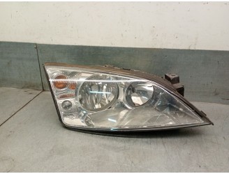 Recambio de faro derecho para ford mondeo iii sedán (b4y) 2.0 16v di / tddi / tdci referencia OEM IAM 1S7113005SE 1435619 030117